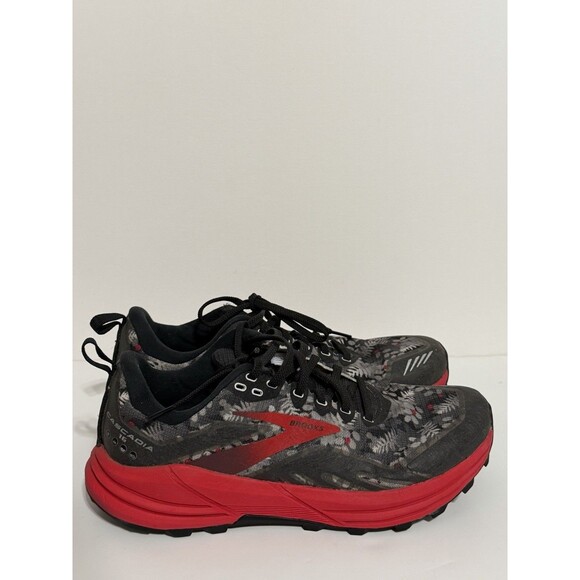 Brooks Cascadia 16 Sasquatch Sneaker Men's Size 8 Red Black Trail Running Shoes - Picture 3 of 11